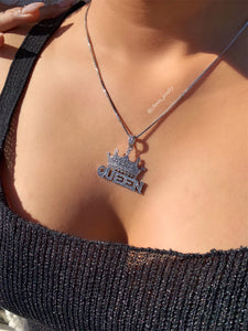 Queen necklace