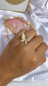 Butterfly ring 4