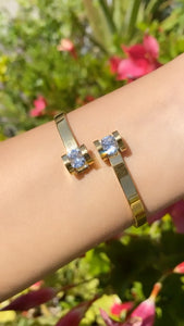 Diamond bangle