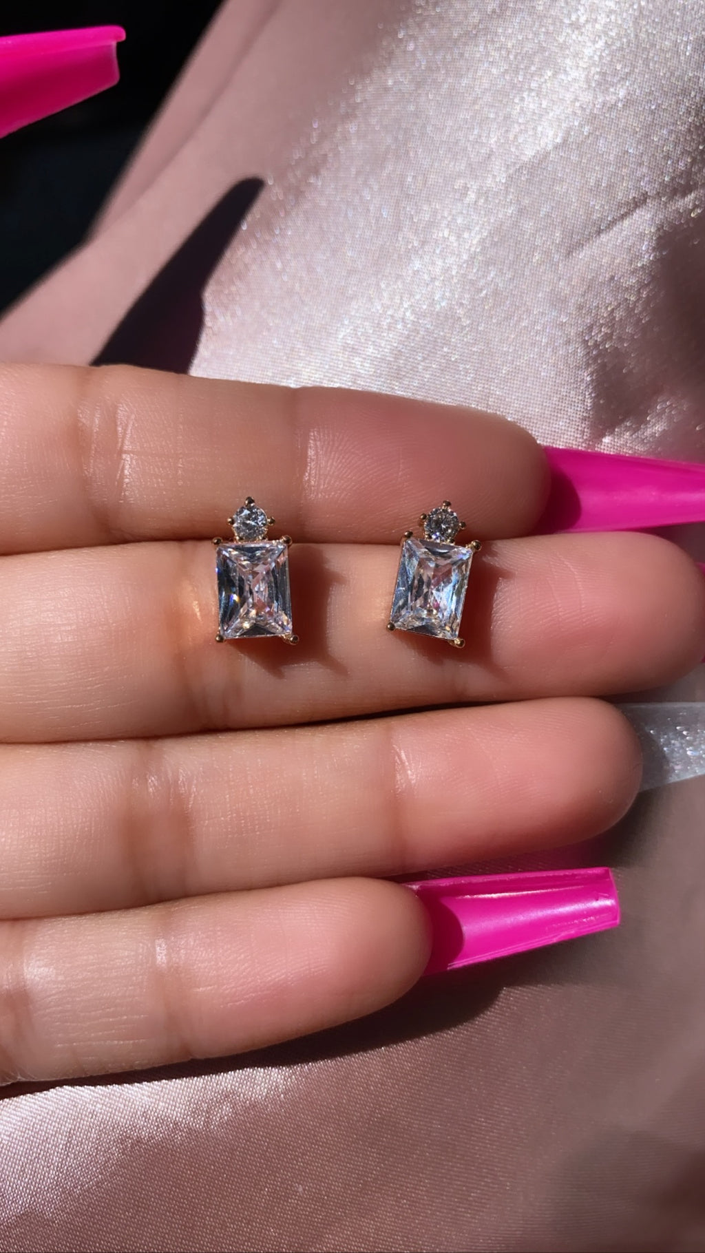 Emerald studs