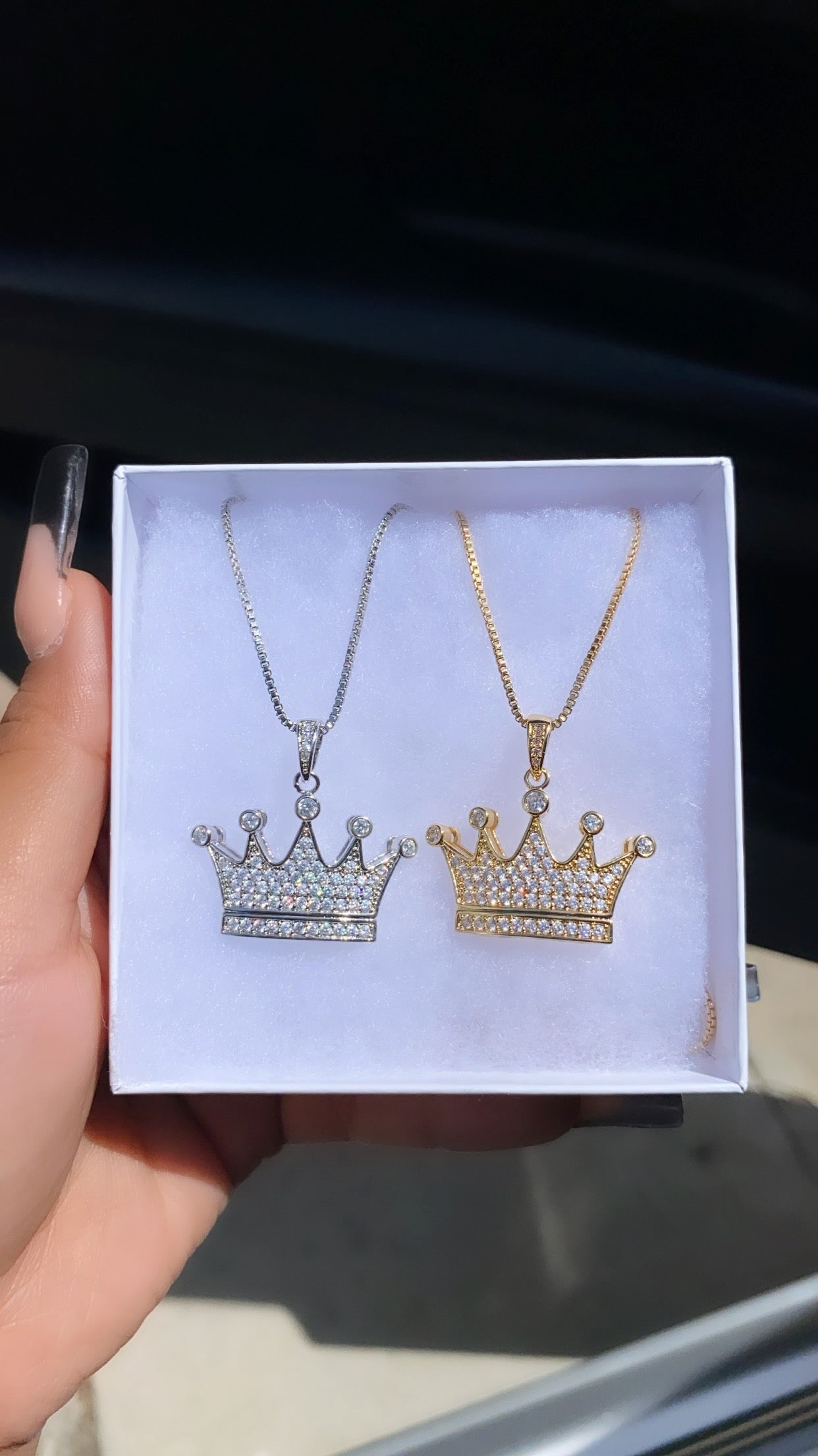 Crown necklace